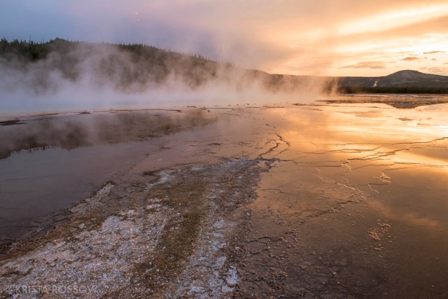 Krista-Rossow-Yellowstone-Grand-Prismatic-sunset
