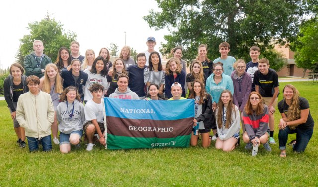 NGSE_Yellowstone_EvanCobb_groupphoto_0001-2