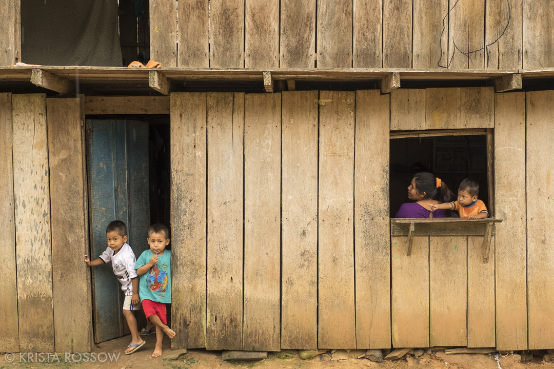 12-Krista-Rossow-Peru-Amazon-riberenos