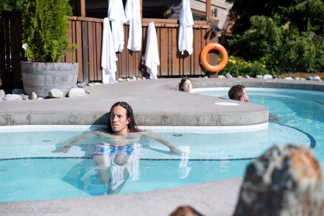 08-National-Geographic-Krista-Rossow-Whistler-scandinave-spa